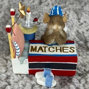 Charming Tails AND GOD BLESS Mackenzie Praying Matchbox Bed Figurine